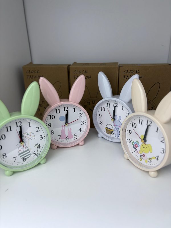 RELOJ DESPERTADOR CON OREJITAS SM064
