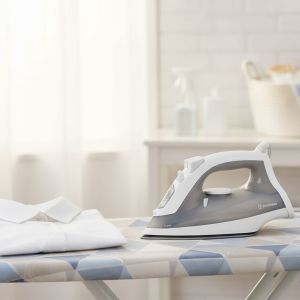 PLANCHA C/ VAPOR ELECTROLUX SIL60